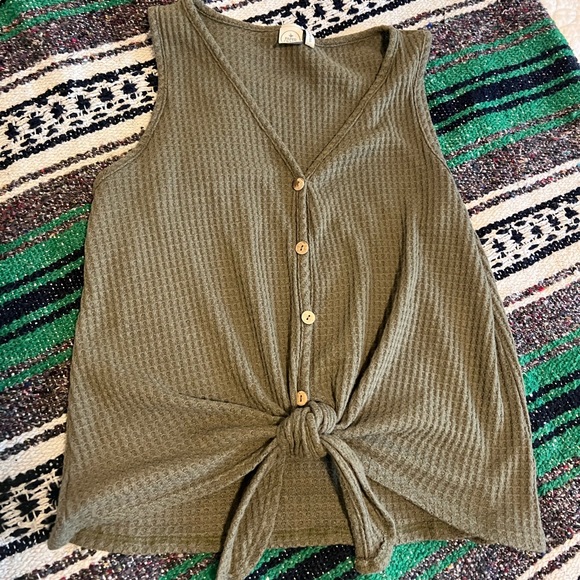 Olive Green Textured Blouse - Picture 4 of 8